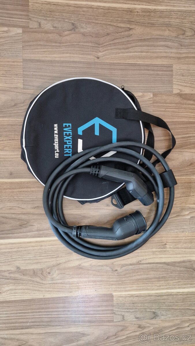 Nabíjecí kabel 22kW