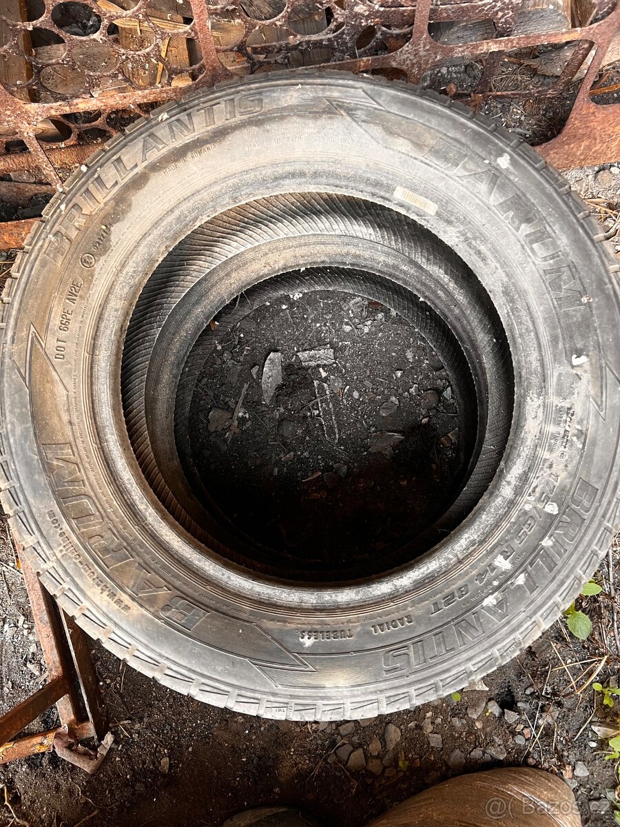 Pneu 175 65 R14