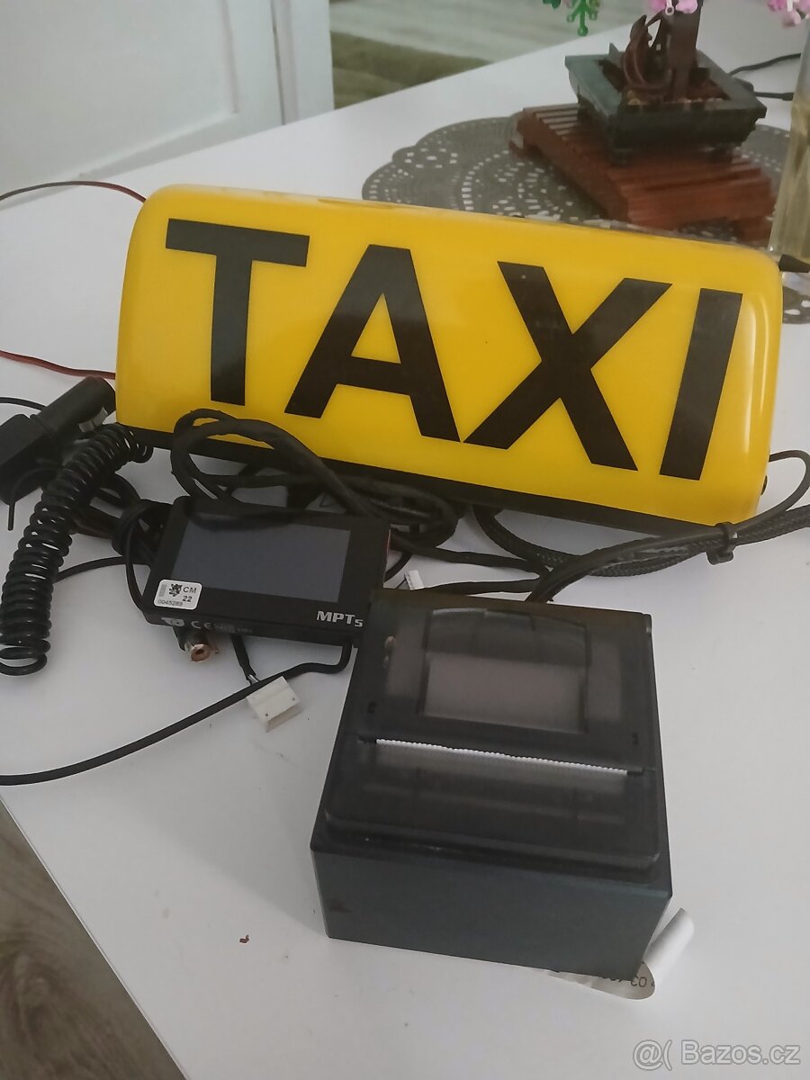 Taxametr, světlo, tiskárna