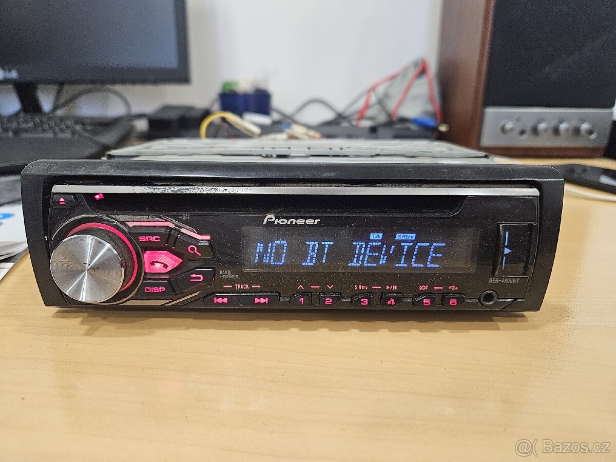 Autorádio s bluetooth Pioneer deh-4800bt