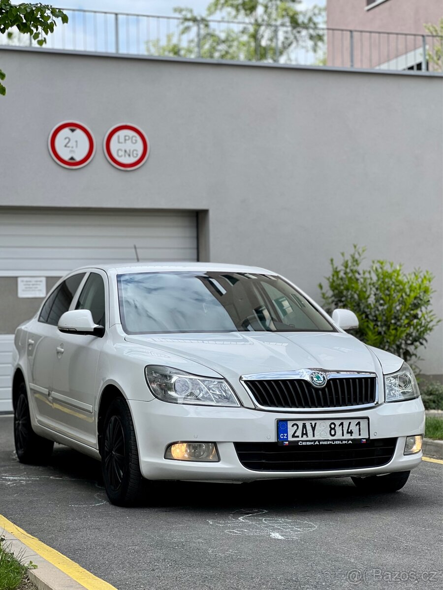 Škoda Octavia 2 2012 1.6TDI/DSG