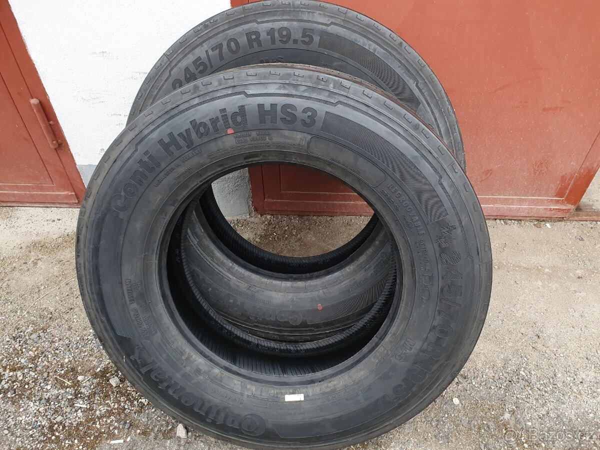 NÁKLADNÍ PNEU 245/70/19.5
