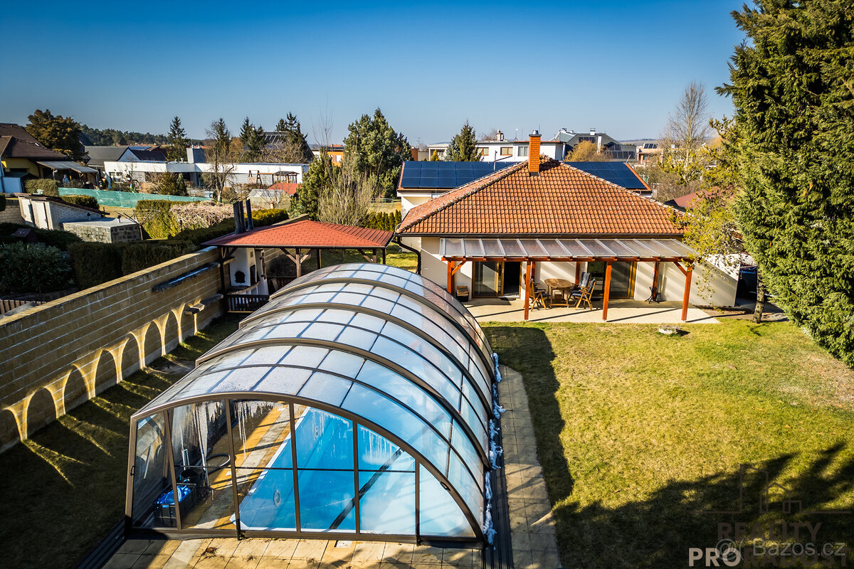 Prodej rodinného domu 5+1 ve Vracově