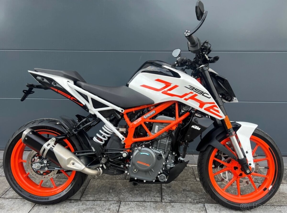 KTM Duke 390 r.v. 21