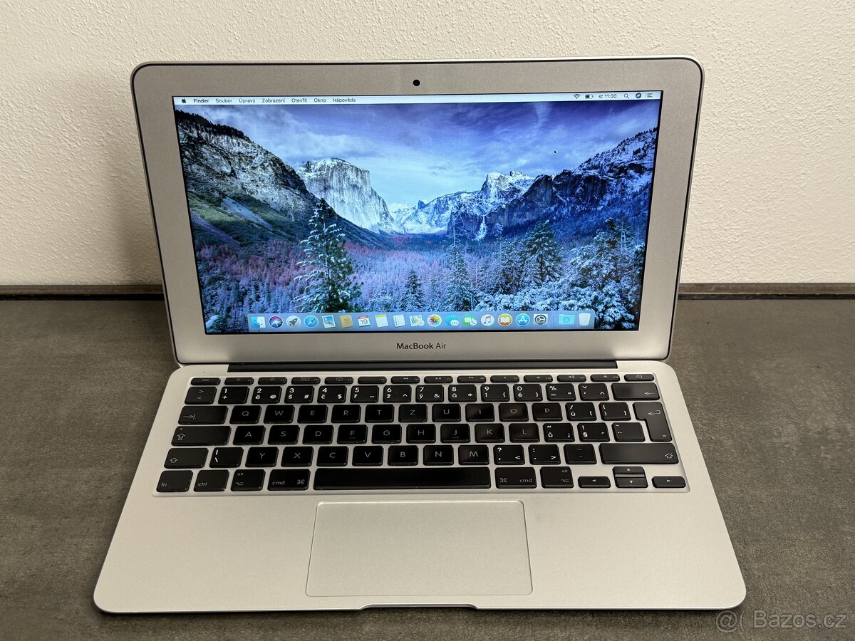 Macbook Air 11" 2010 / C2D / 2GB / 64GB / DPH