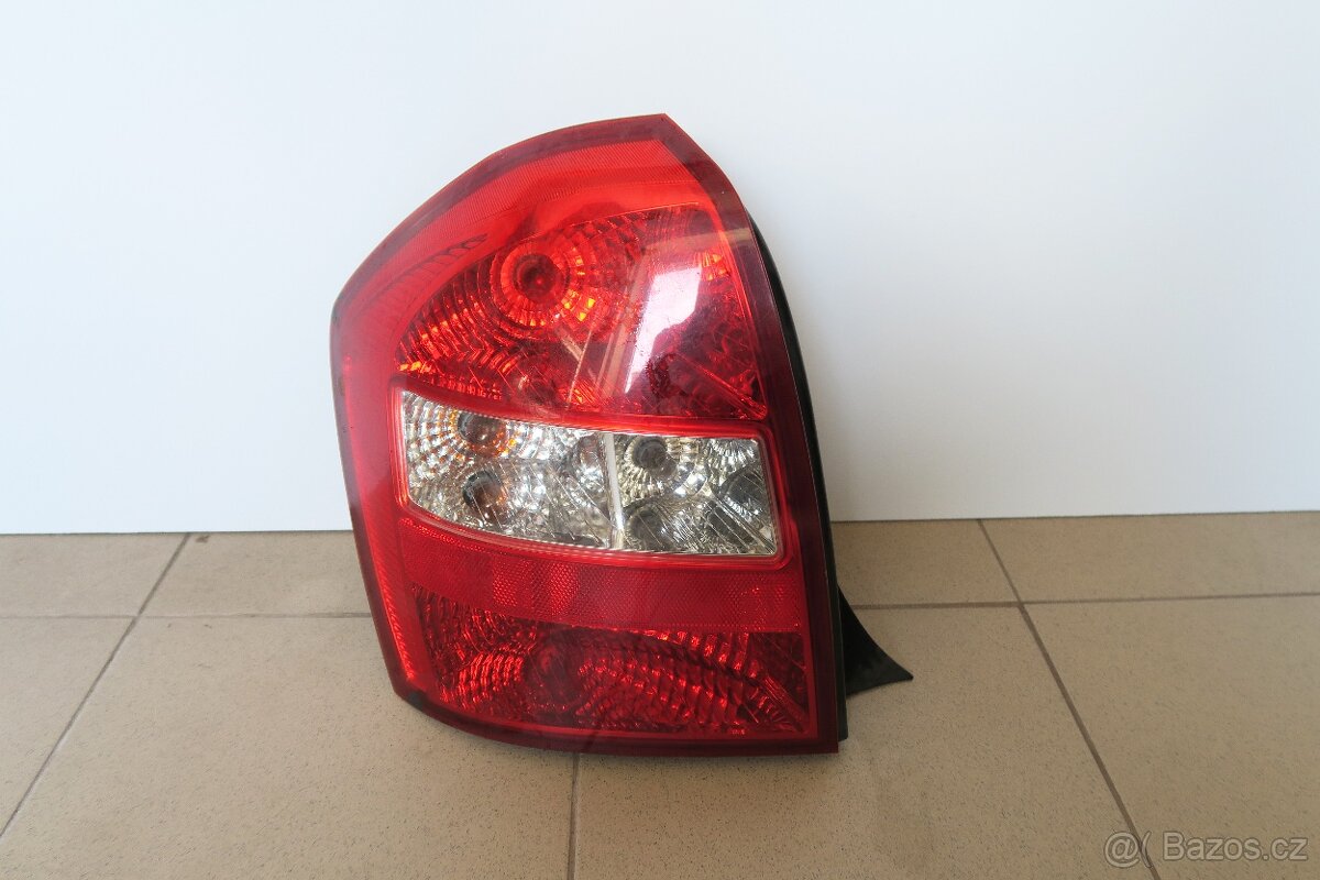 Zadní světla Kia Cerato