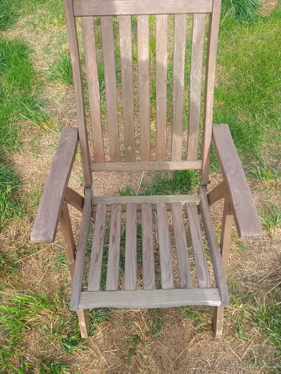 Dřevěné polohovací židle