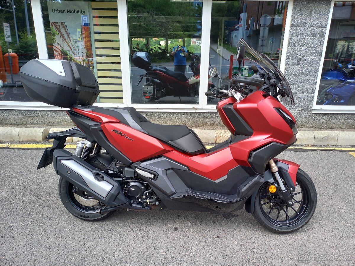 Honda ADV350 ABS (2023/10400km)