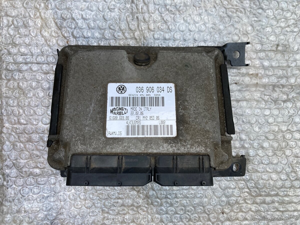 Řidící jednotka motoru Seat Leon 1m