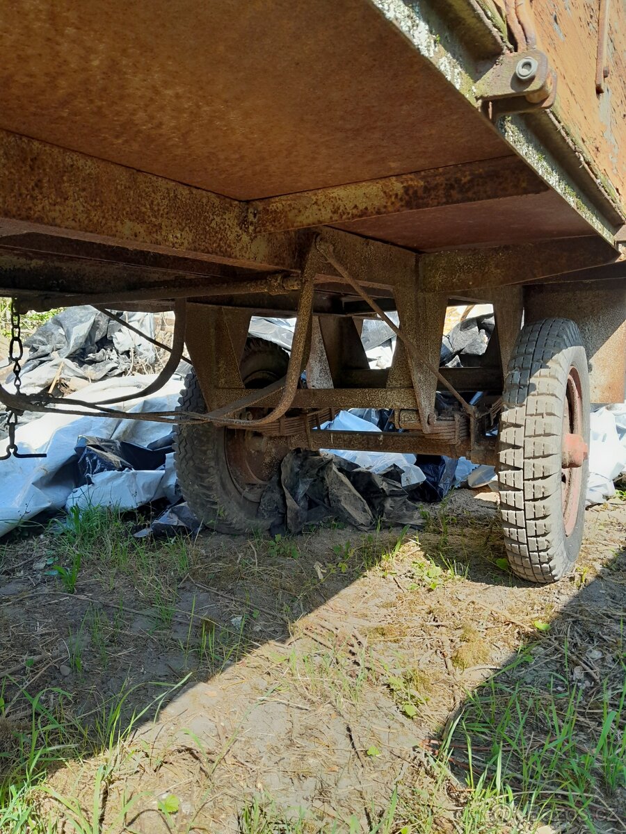 Traktor domácí výroby