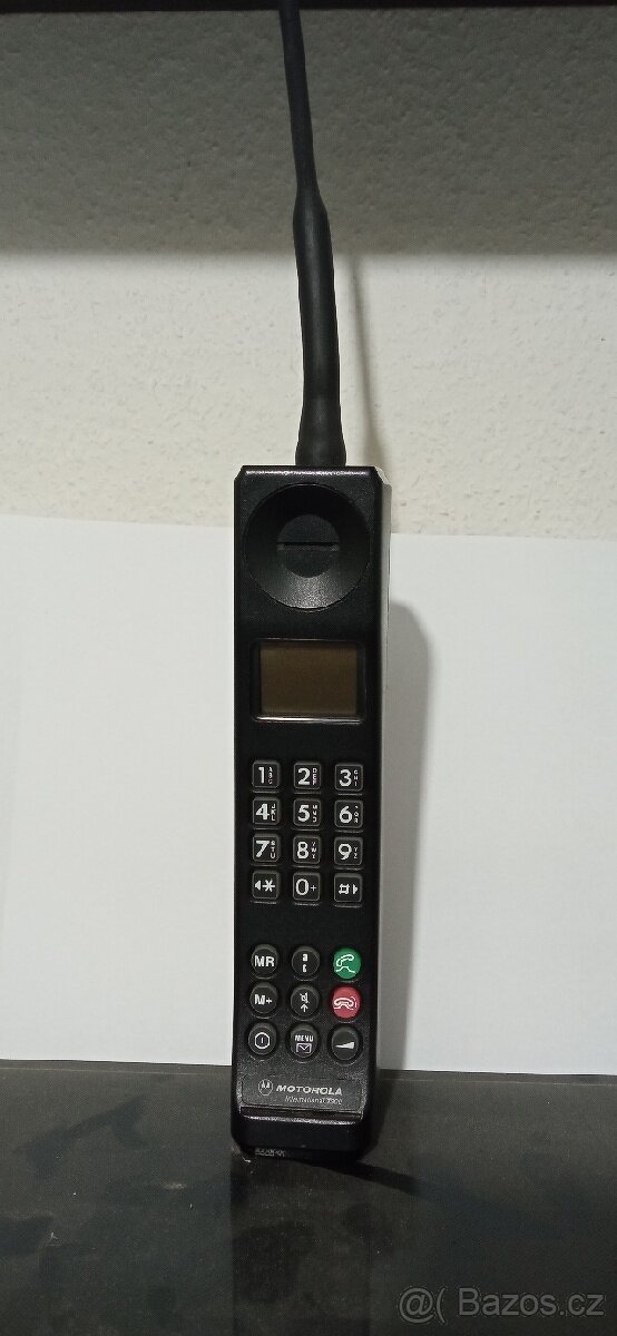 Starožitný mobil