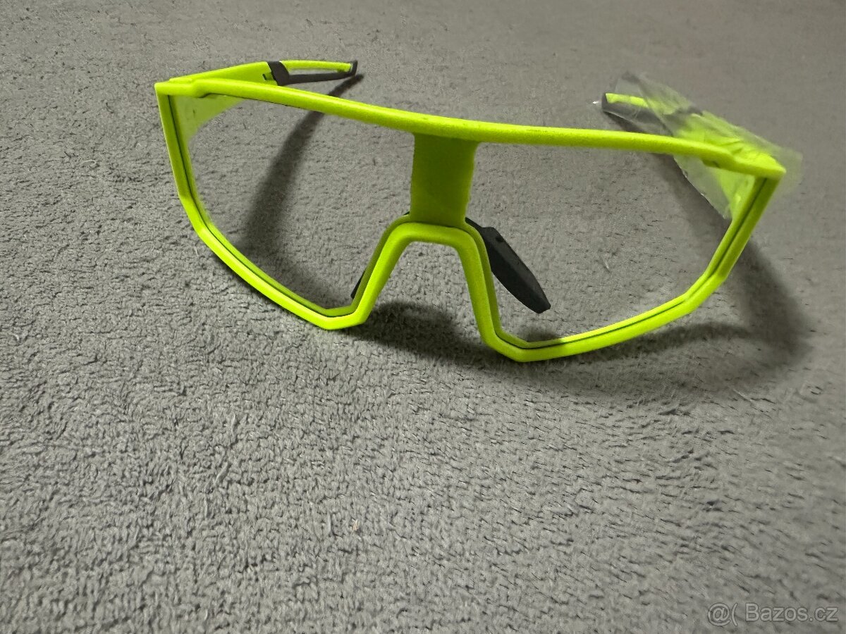 Nové fotochromatické cyklistické brýle
