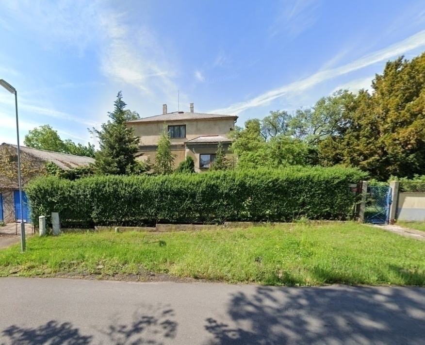 RD Klobuky, pozemek 384m2, id 108020