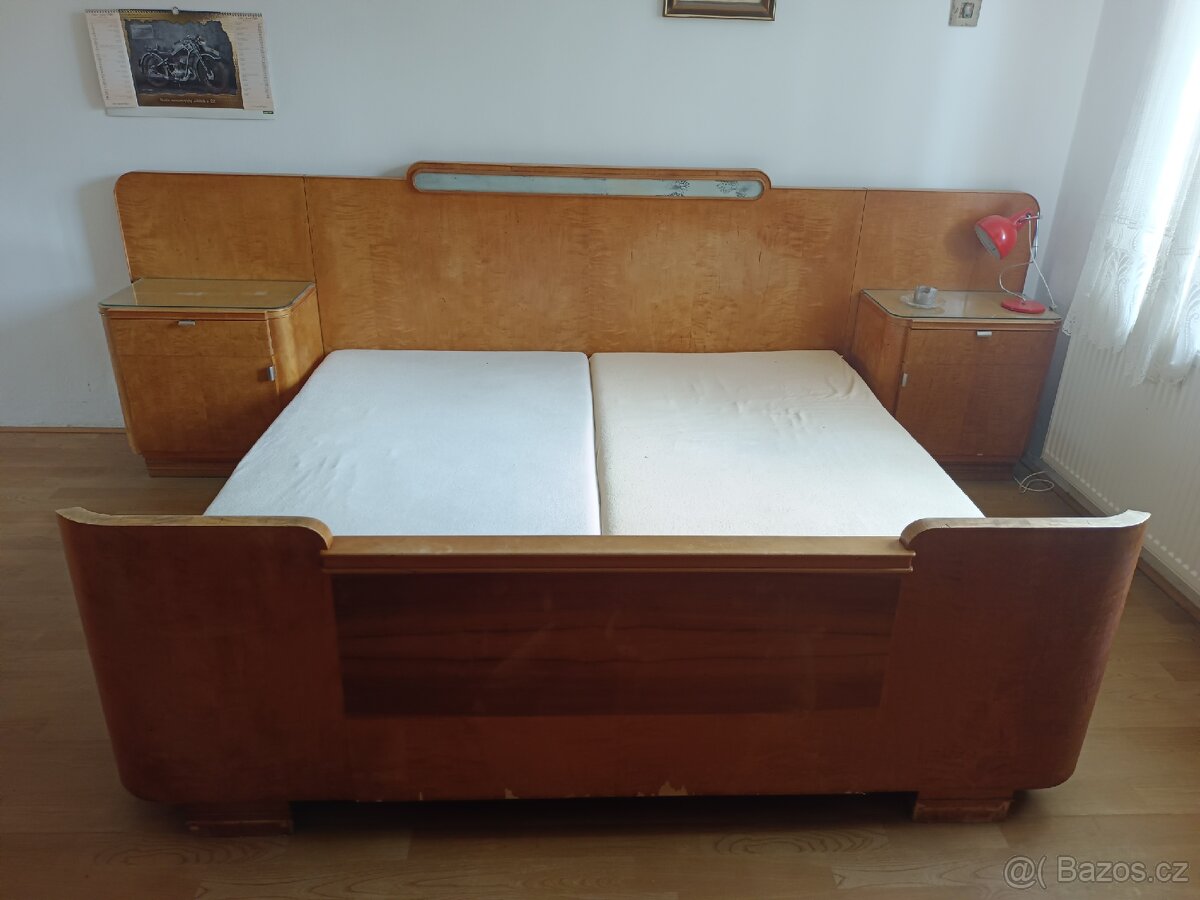 Prvorepubliková ložnice