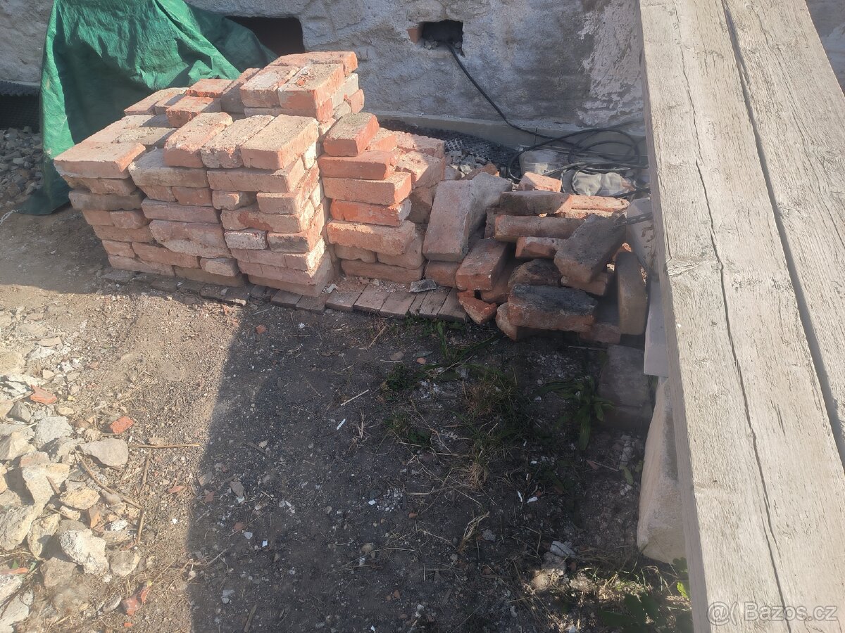 Cihly za odvoz