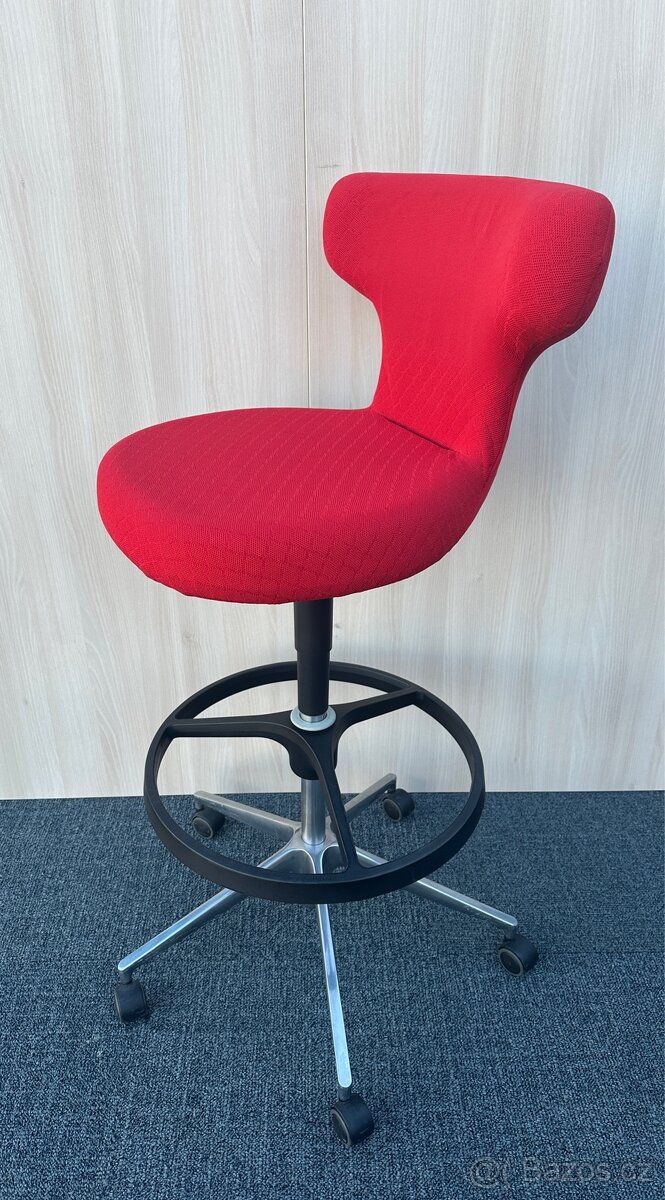 Barová židle Vitra Pivot - červená