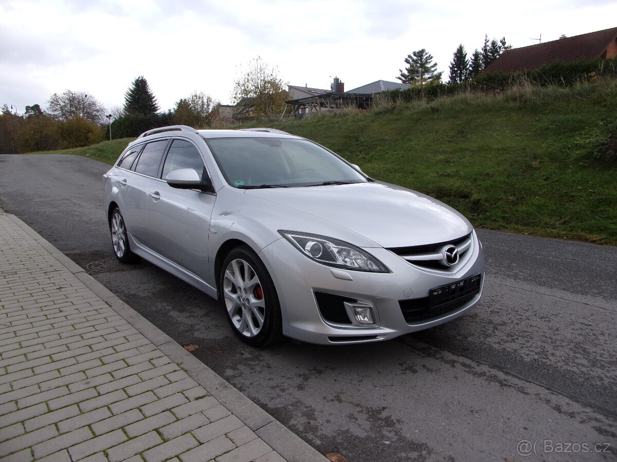Mazda 6 Dynamic sport 2.5i 16V kombi,xenony,kůže,BOSE