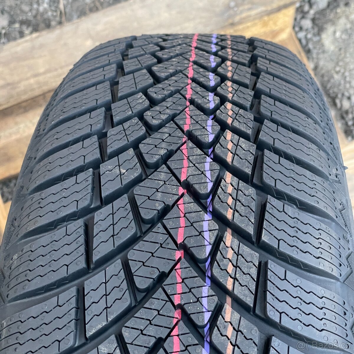 Mega akce Nove Zimni pneu 195/65 R15 91H Barum