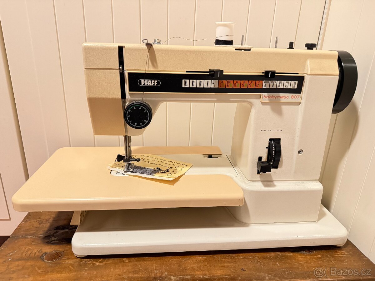 Šicí stroj Pfaff Hobbymatic 807