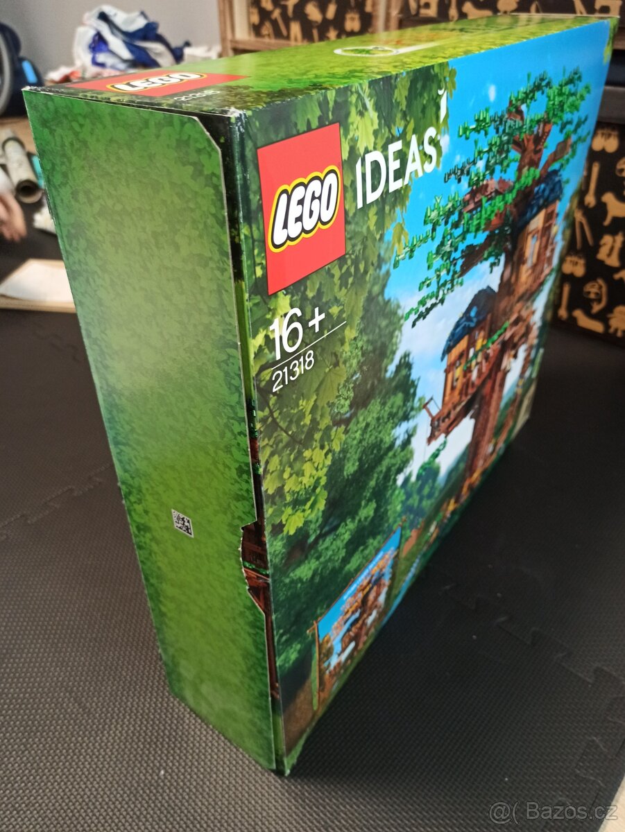 LEGO® IDEAS 21318 DŮM NA STROMĚ