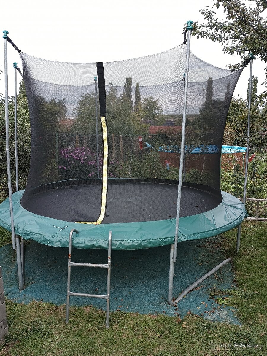 Trampolina