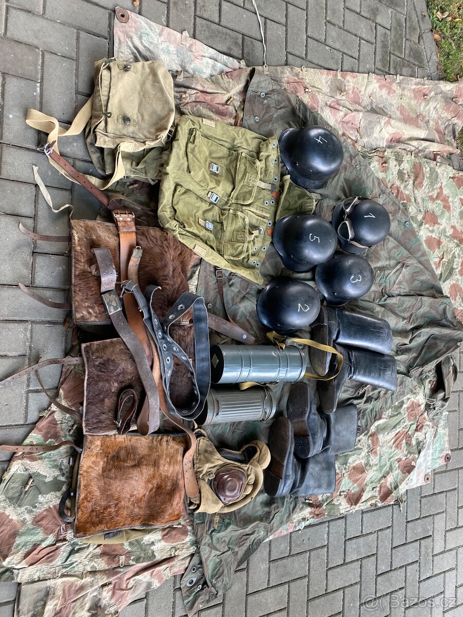 Německá helma,ww2,batoh,celta,maska,brýle,opasek