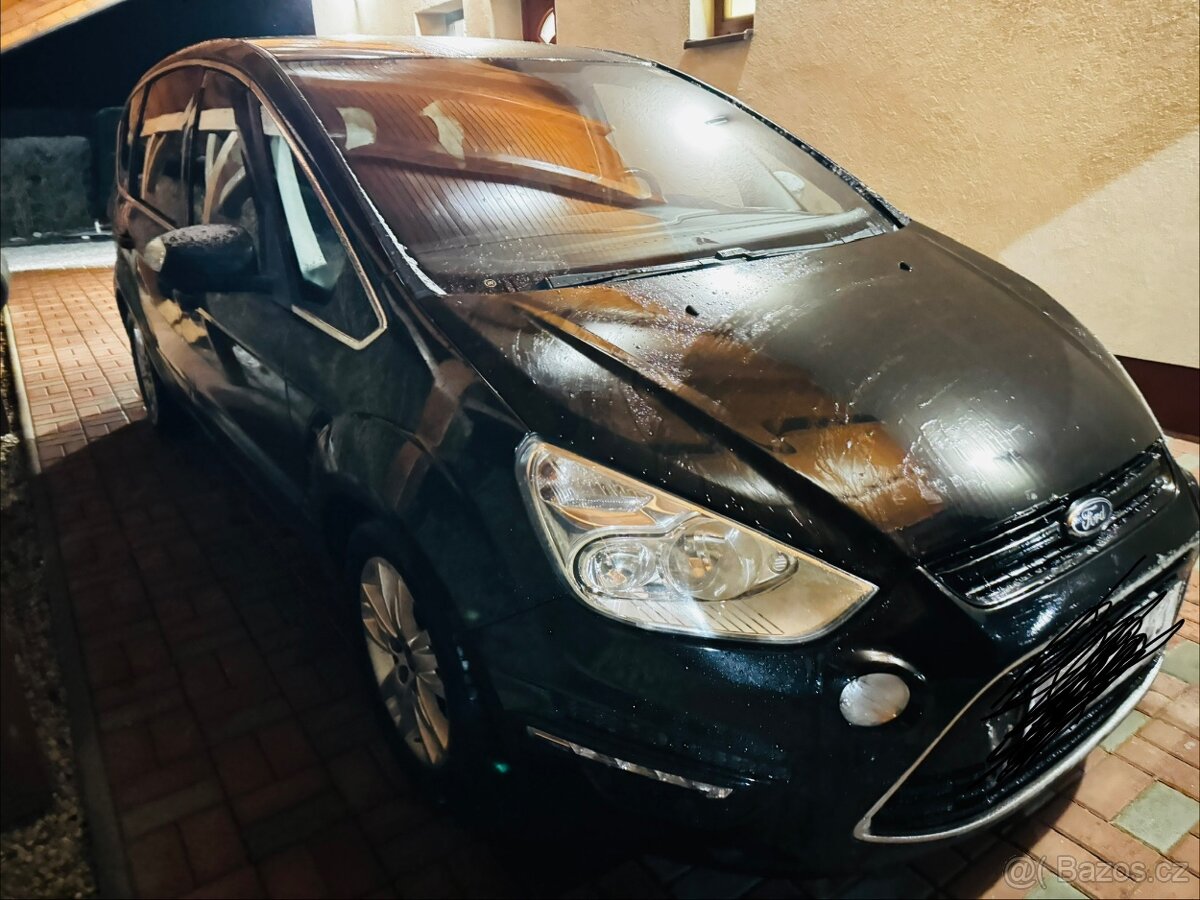 Ford S-Max 2.0 Tdci, 7-míst,2013 Titanium