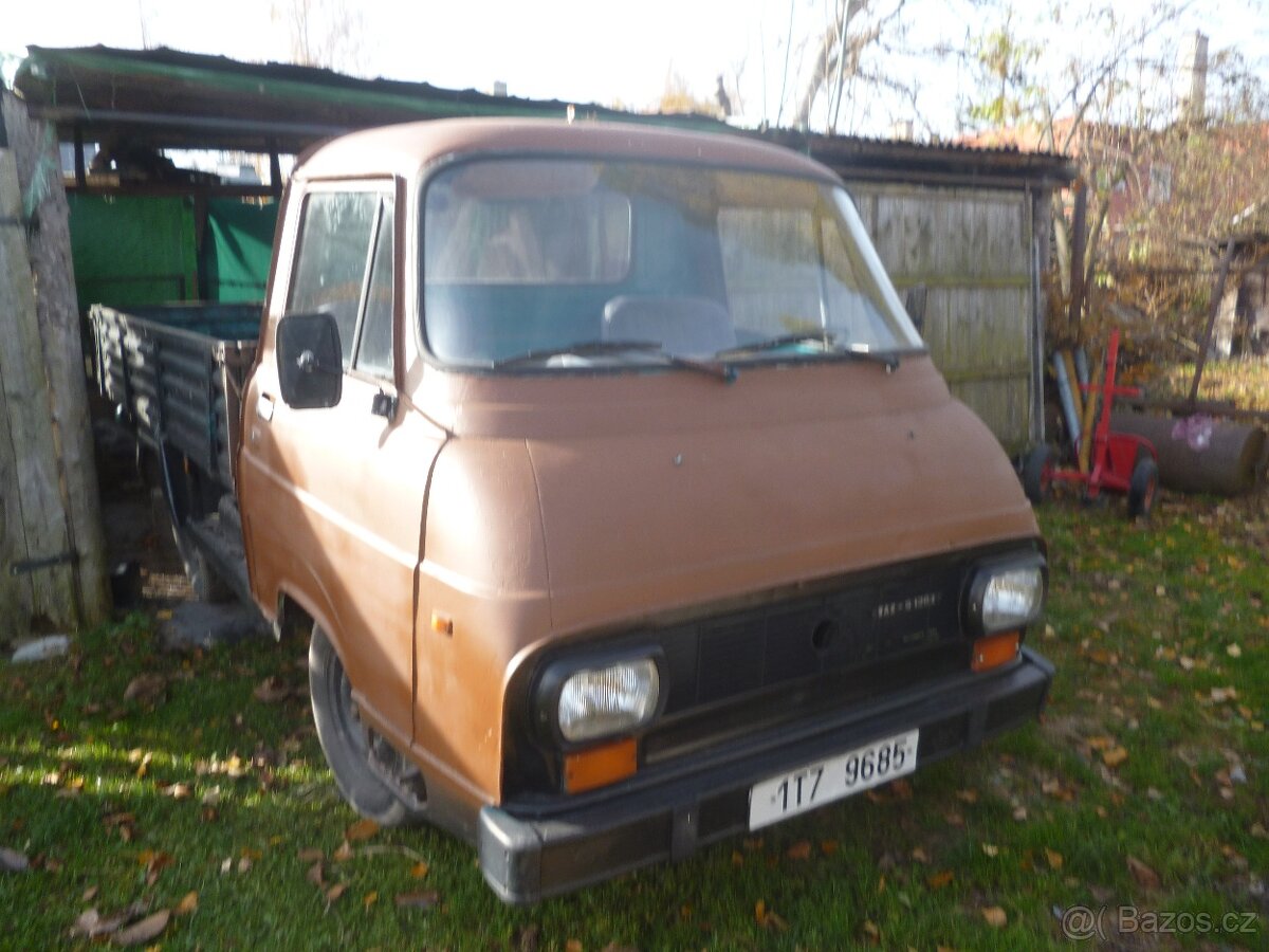 prodám Š1203