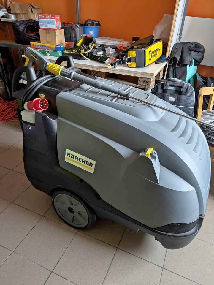 Karcher vysokotlaký čistič HDS-E 8/16-4 M4