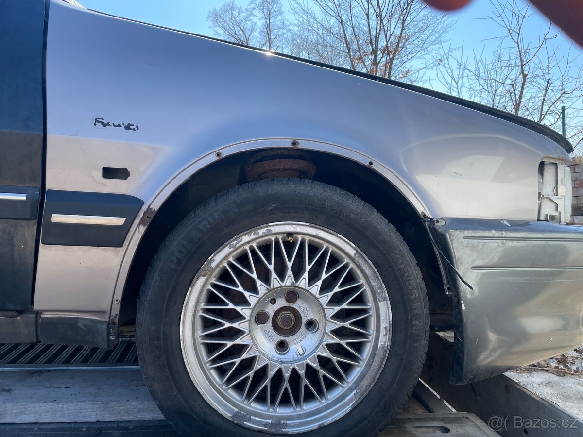 Saab 9000
