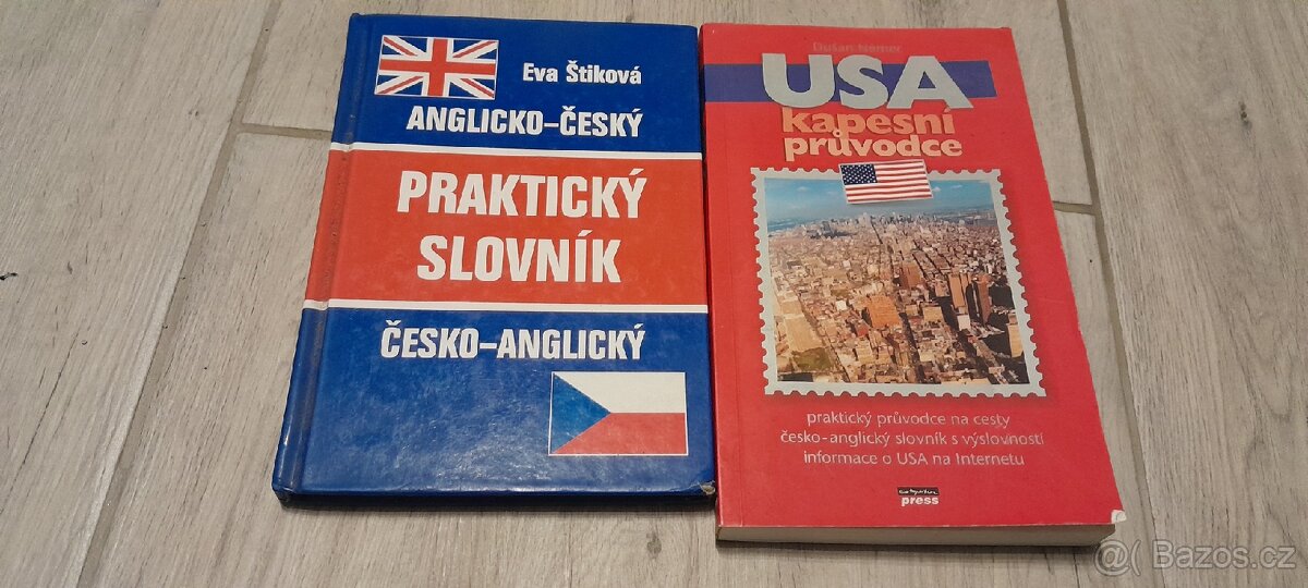 Praktický slovník a kapesní průvodce USA