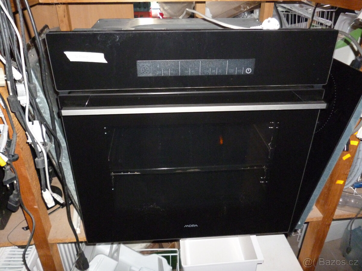 elektrická horkovzdušná trouba mora na 230v