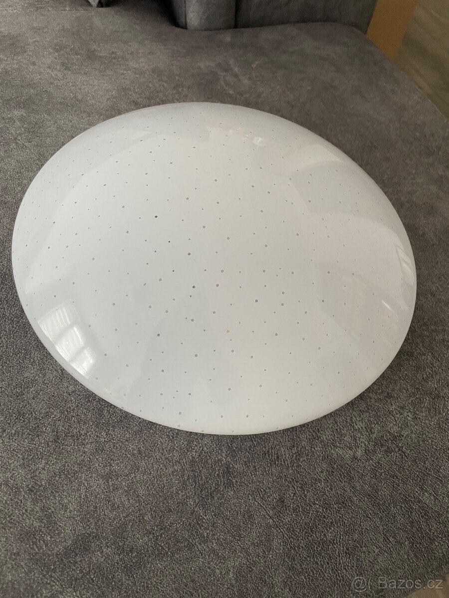 LED stropní svítidlo
