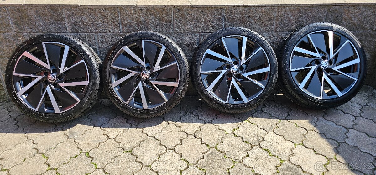 Originál alu Škoda Kamiq 5x100 205/45 R18 - nové letní