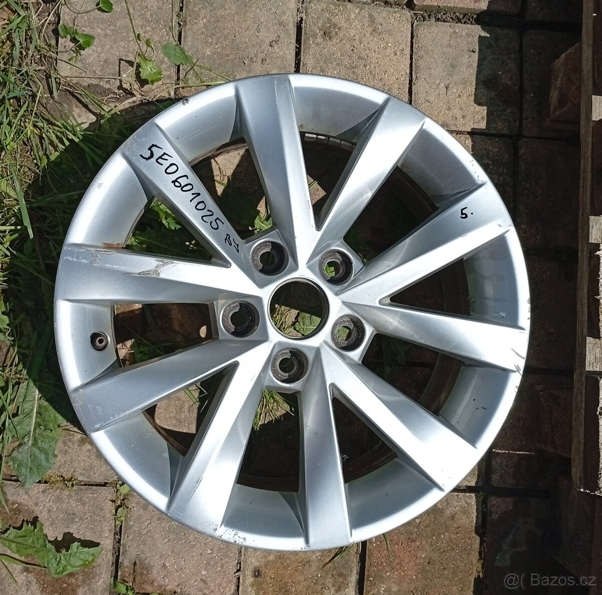 Alu hliníkový disk 5E0601025BJ elektron ET 46