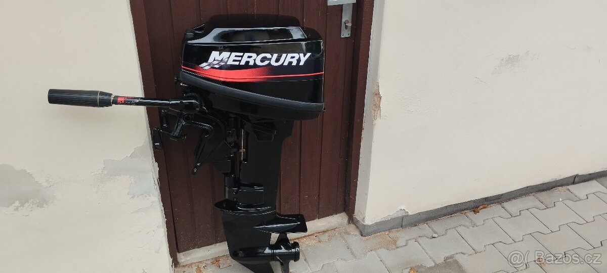lodní motor Mercury 8Hp, nálepka 5Hp