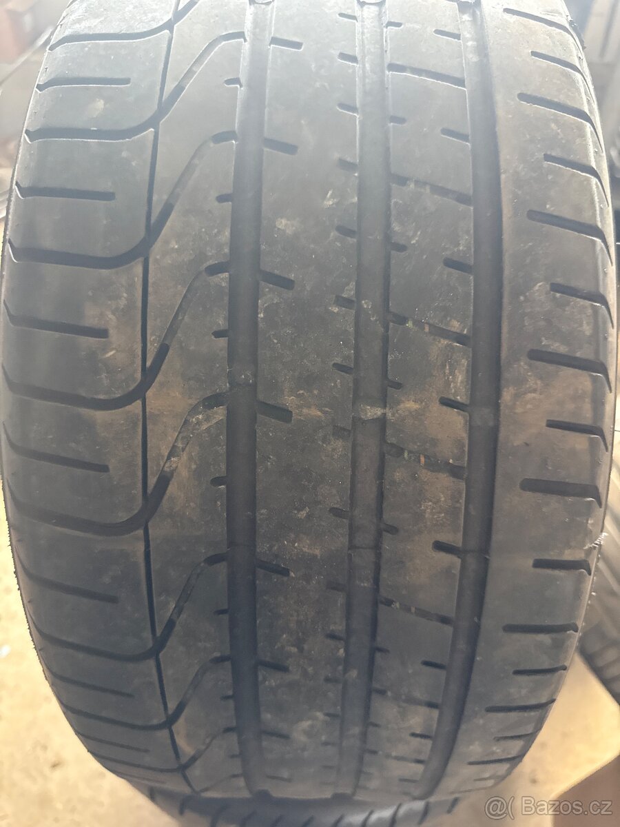 255/35 ZR 18 94Y 2x 255/35 ZR 18 94Y 2x