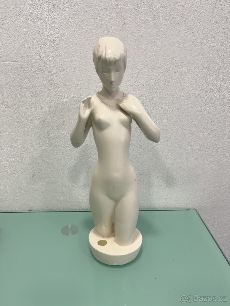 Porcelánová soška