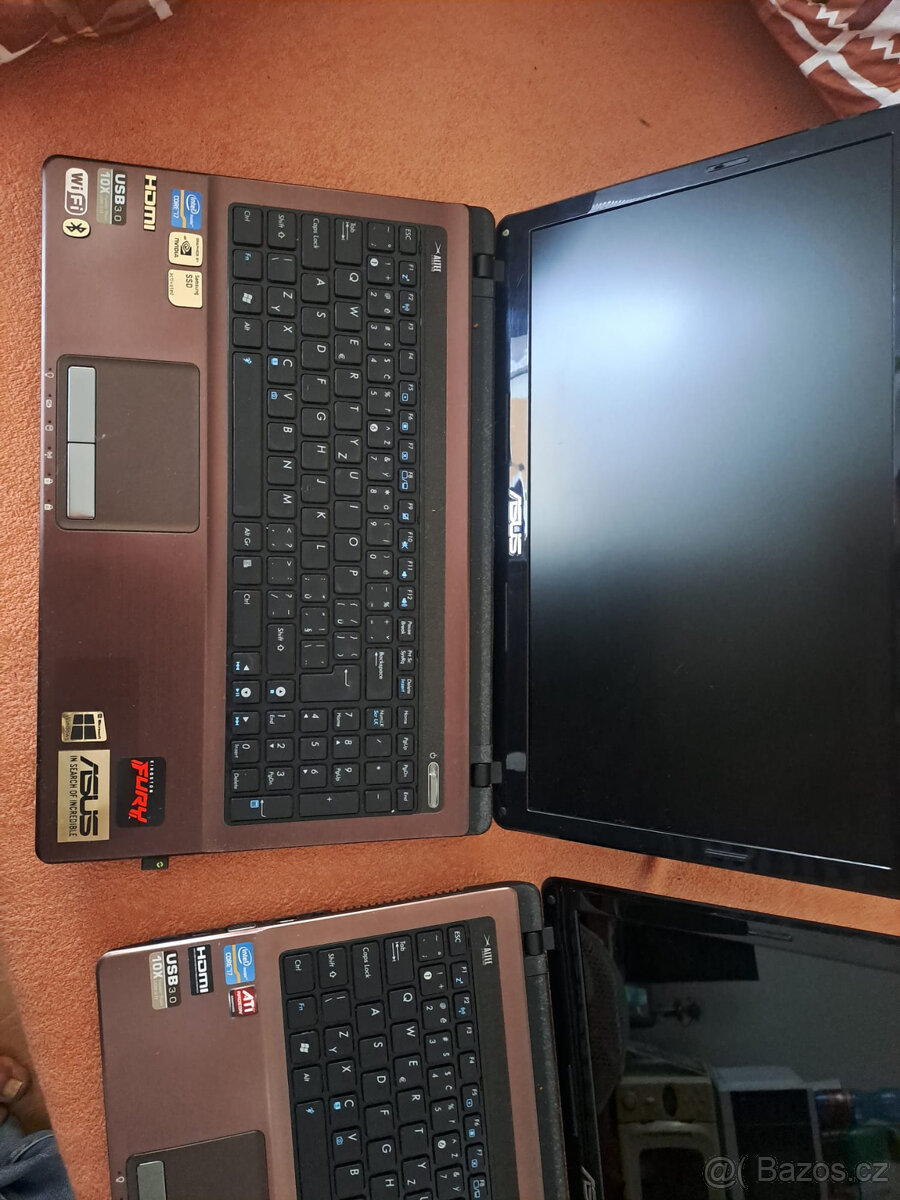 Asus 4Jádro Intel