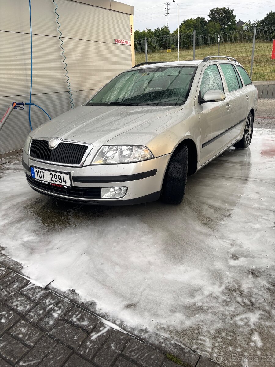 Škoda oktavia 2 fsi 16 benzin