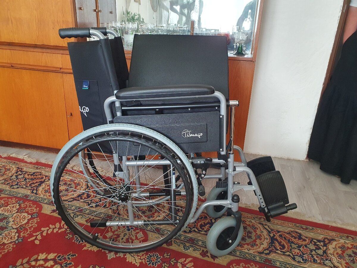 Invalidní vozík
