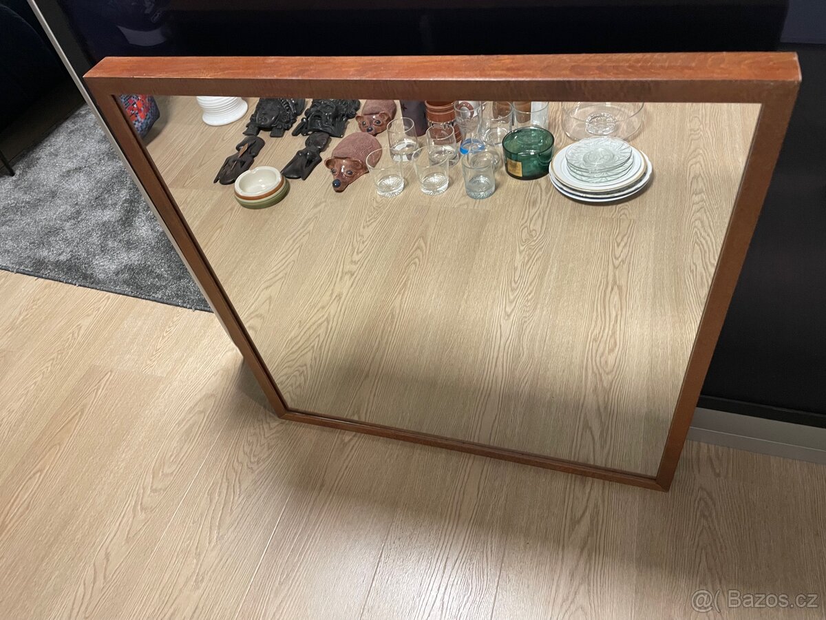 Ikea hnede zrcadlo 70x70