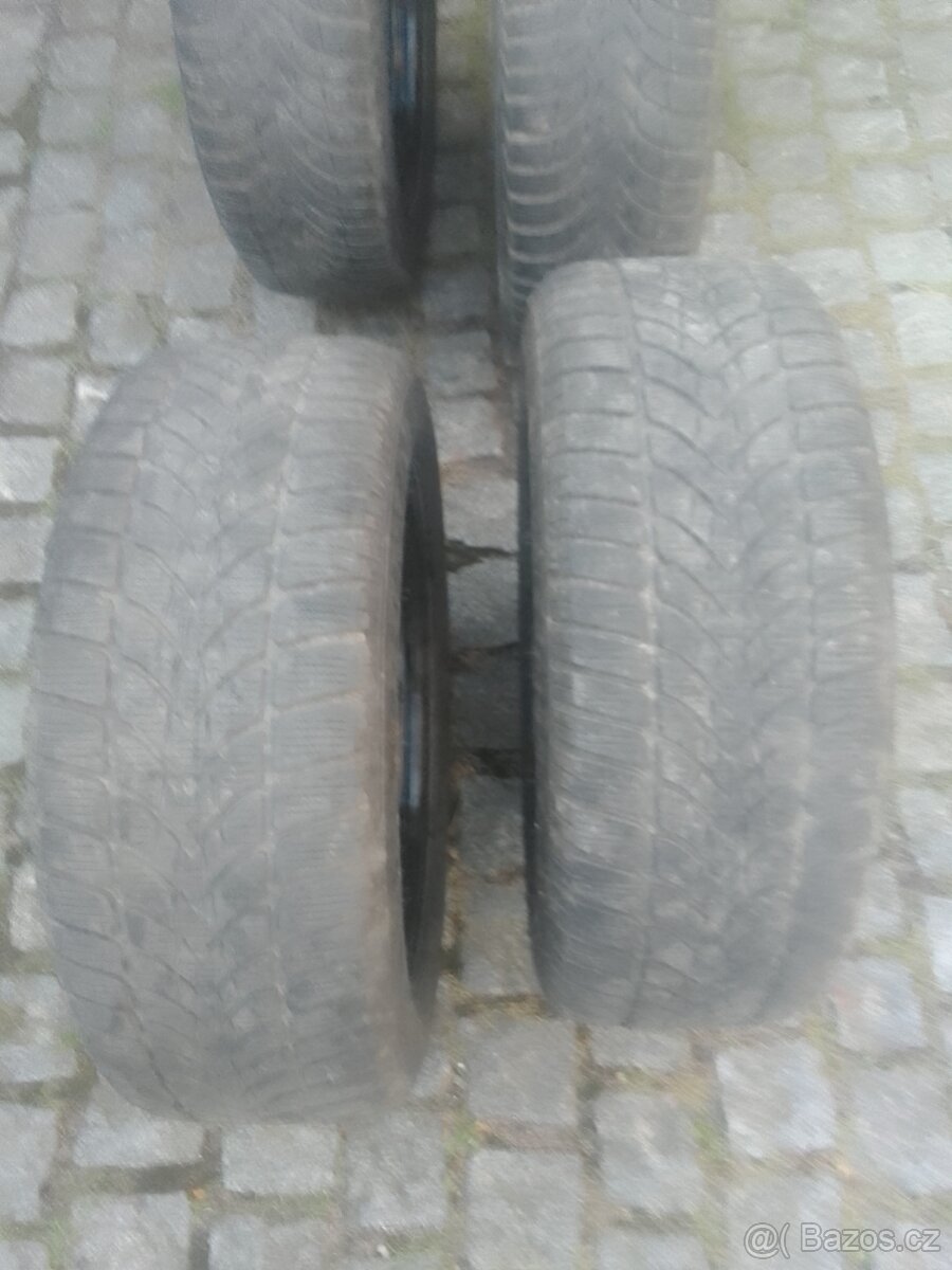 Kompletní kola - zimní na Opel Zafira B - 205/55 R16