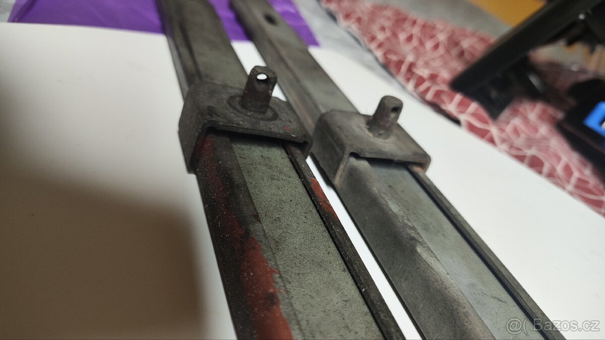 vzpěry Škoda 1203 1202 asi