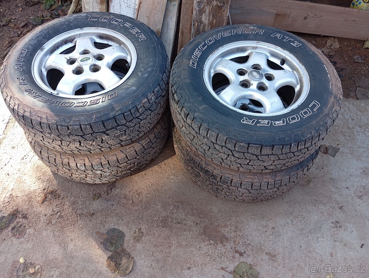 235/70R16
