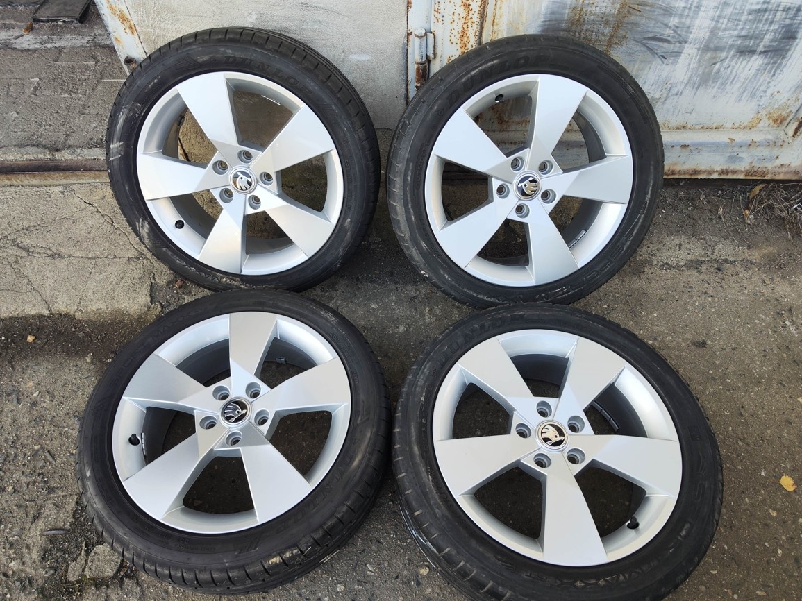 17"letní alu sada Denom 5x112 origo Škoda Octavia 3 Golf 7