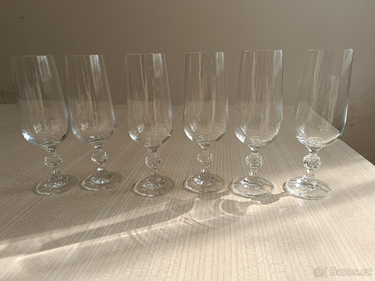 6 kusů šampusek - skleničky na sekt