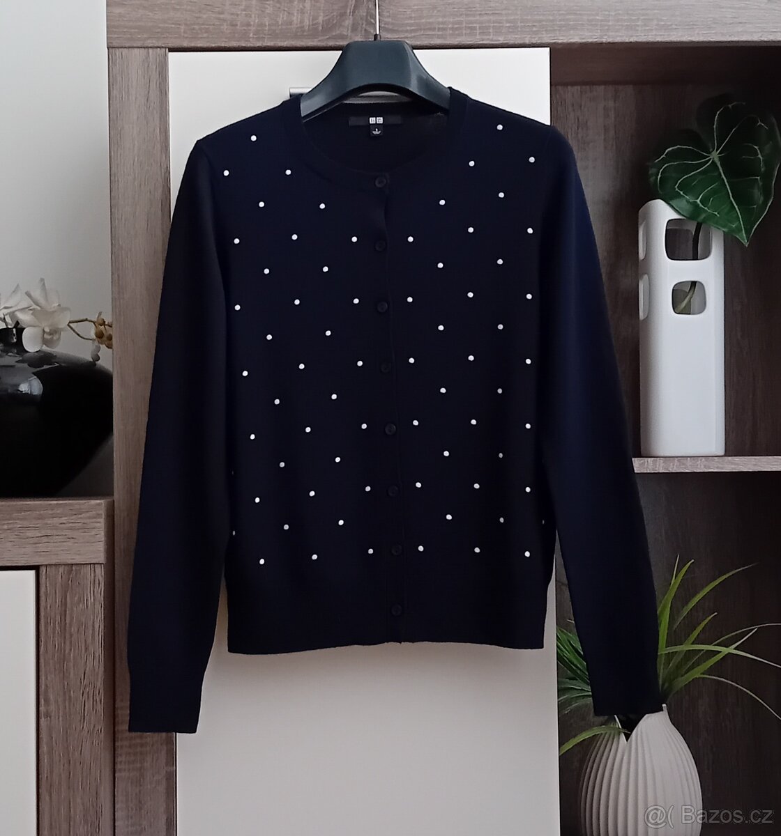 Uniqlo dámský svetřík kardigan vel. S 100% vlna nový