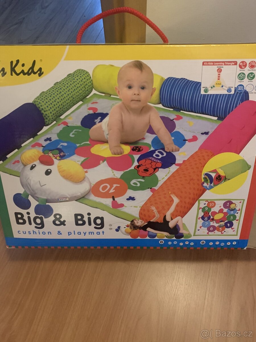 Kojenecká hraci deka