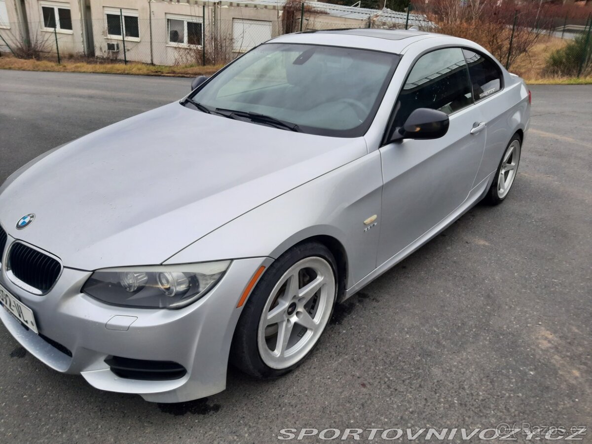 BMW 3 335 is E92 M SPORT limitka N54B30T0 jako M2 a M3